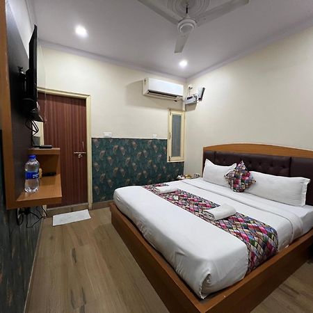 The Century Plaza Hotel Varanasi Ngoại thất bức ảnh