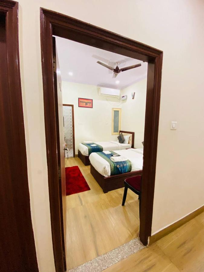 The Century Plaza Hotel Varanasi Ngoại thất bức ảnh