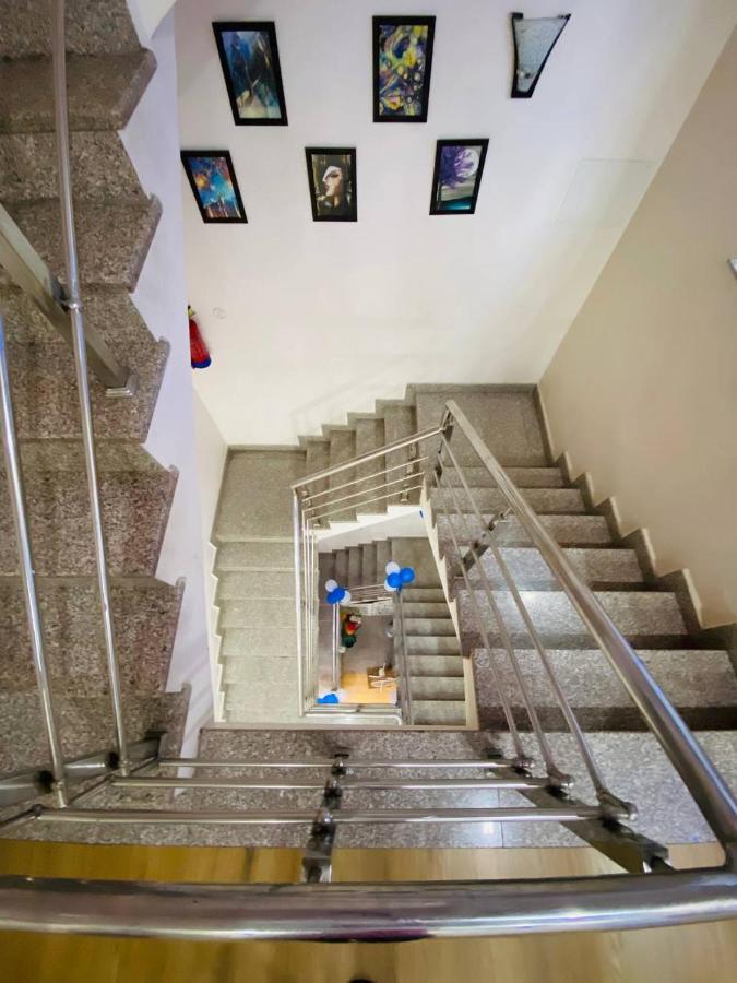 The Century Plaza Hotel Varanasi Ngoại thất bức ảnh