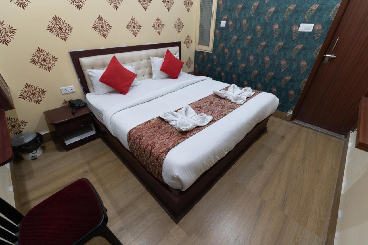 The Century Plaza Hotel Varanasi Ngoại thất bức ảnh